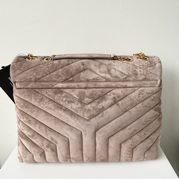 YSL Medium Suede LouLou - Picture 4 of 17